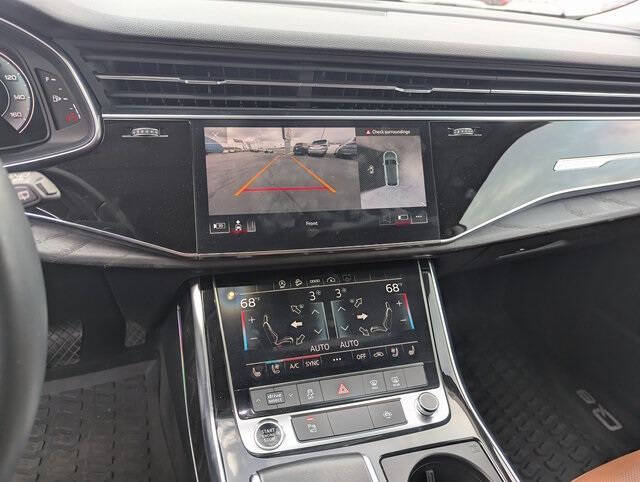 2022 Audi Q8 quattro Premium Plus 55 TFSI