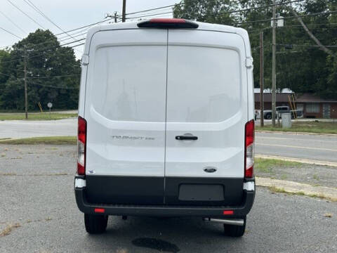 2025 Ford Transit 250