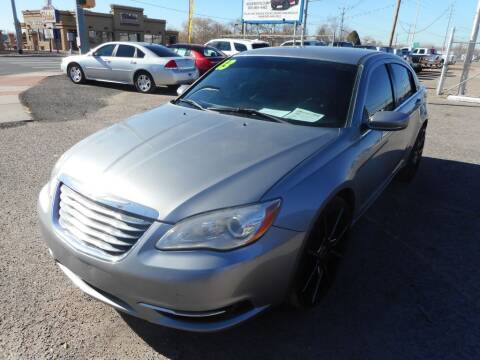2013 Chrysler 200 for sale at AUGE'S SALES AND SERVICE in Belen NM