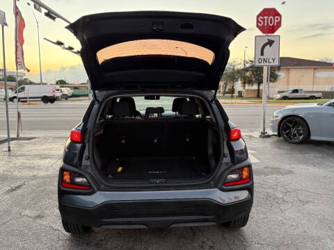 2021 Hyundai Kona SE