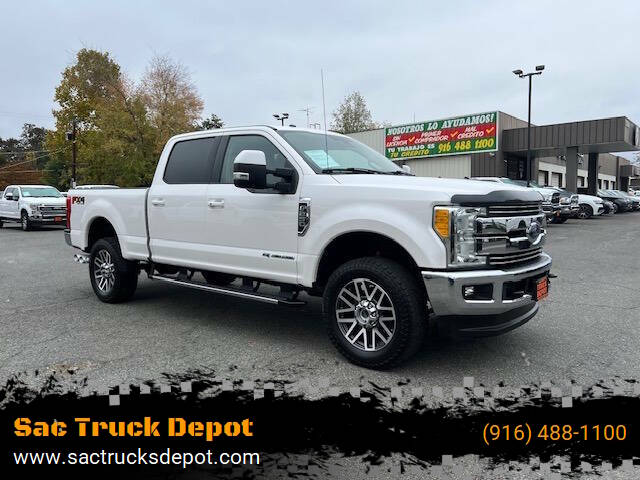 2017 Ford F-250 Super Duty Lariat's photo