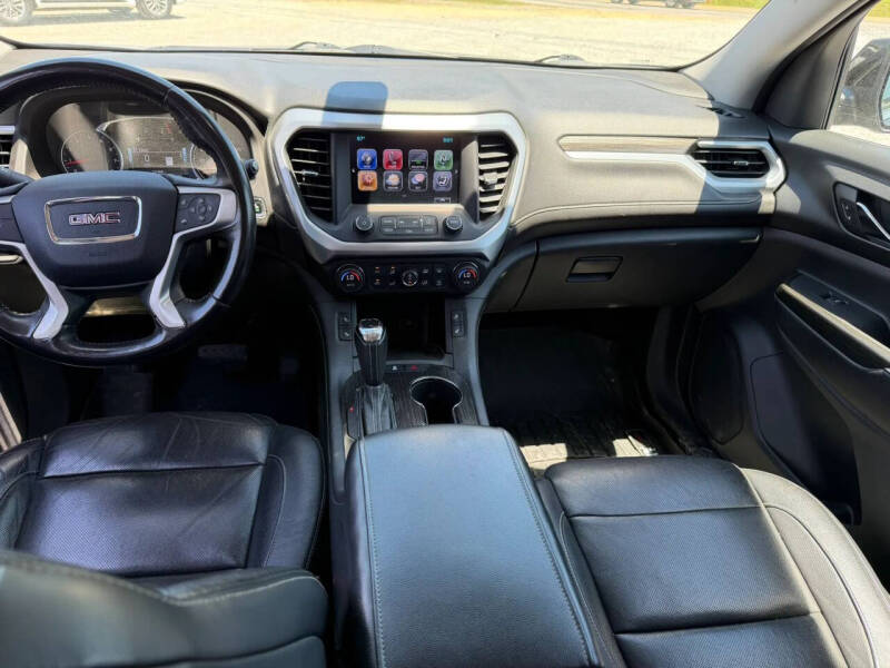 2017 GMC Acadia SLT-1