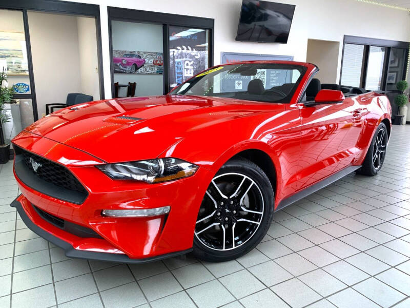 2023 Ford Mustang for sale at SAINT CHARLES MOTORCARS in Saint Charles IL