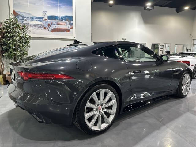 2017 Jaguar F-TYPE Premium