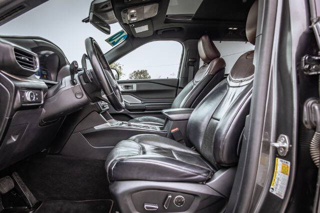 2020 Ford Explorer Platinum