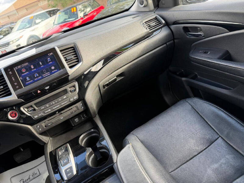 2017 Honda Pilot Elite