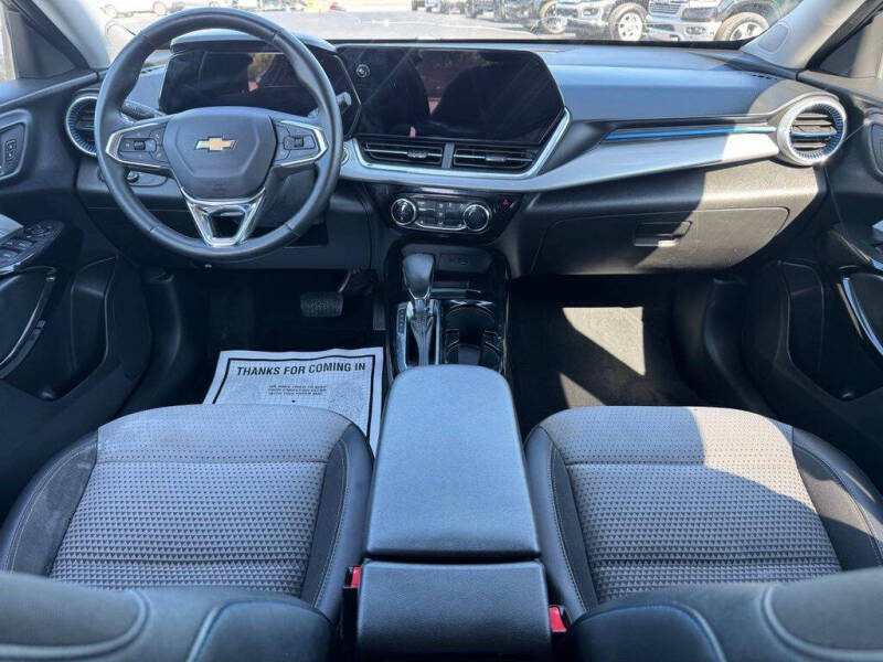2024 Chevrolet Trax LT