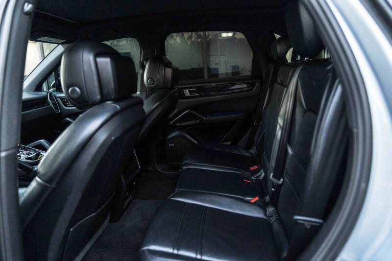 2020 Porsche Cayenne