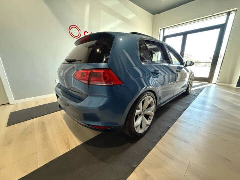 2016 Volkswagen Golf