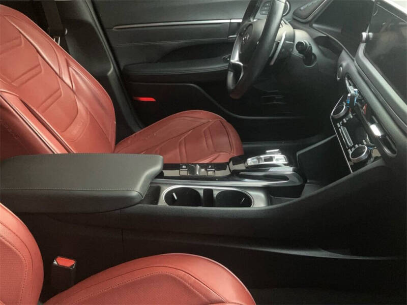 2021 Hyundai Sonata Hybrid Limited