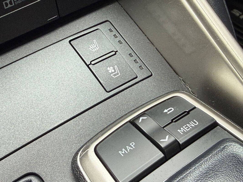 2019 Lexus IS 350