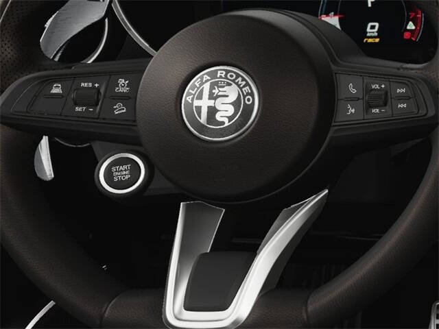 2025 Alfa Romeo Stelvio Intensa