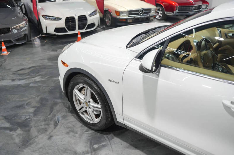 2014 Porsche Cayenne S Hybrid