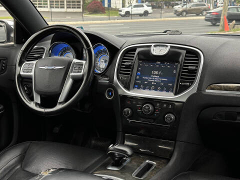 2013 Chrysler 300 C