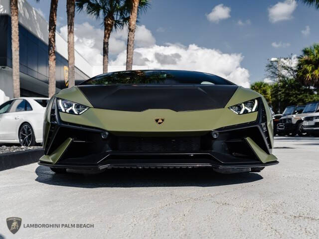 2023 Lamborghini Huracan Tecnica