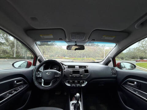 2013 Kia Rio 5-Door EX