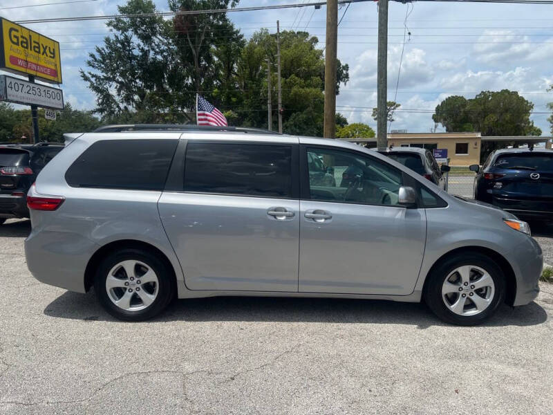 2017 Toyota Sienna