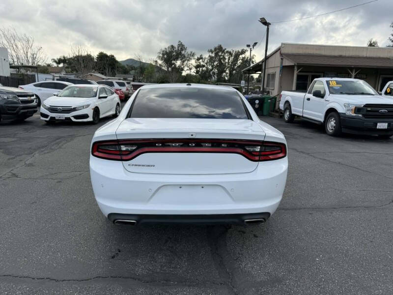 2019 Dodge Charger SXT