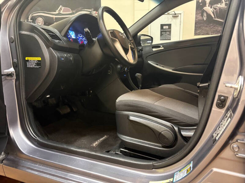 2014 Hyundai Accent GS