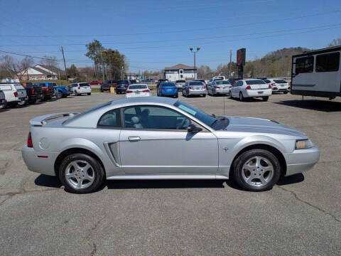 2003 Ford Mustang
