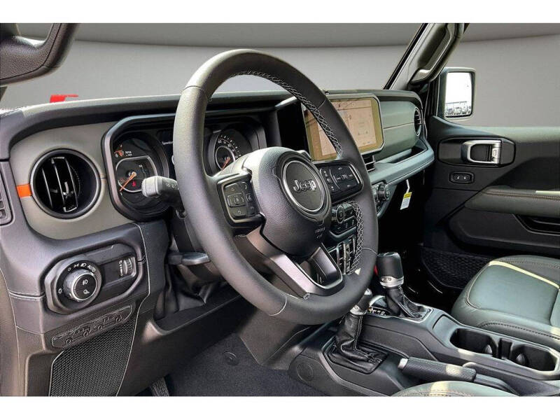 2026 Jeep Gladiator Mojave X