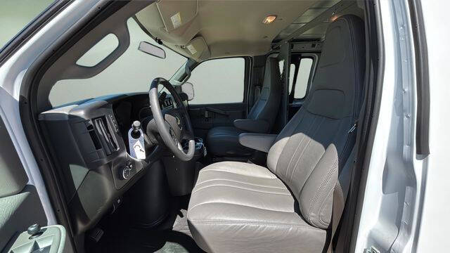 2026 Chevrolet Express 3500
