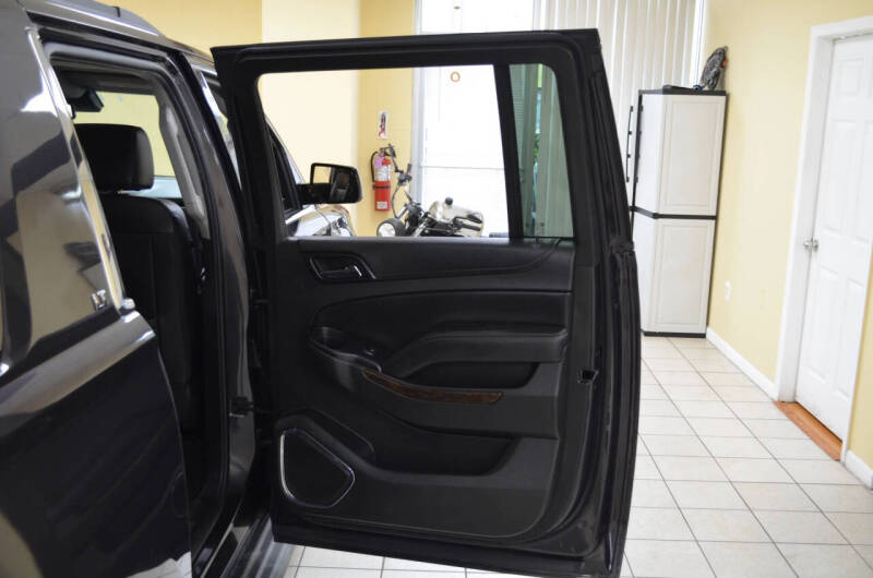 2016 Chevrolet Suburban LT