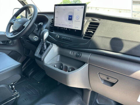 2026 Ford Transit 250