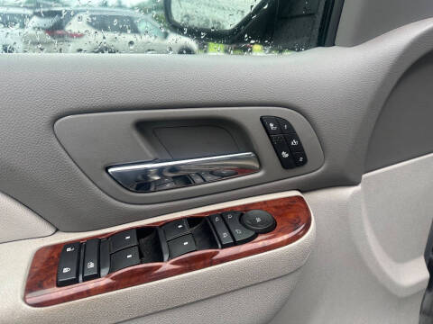 2012 GMC Yukon XL SLT