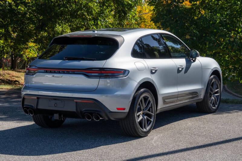 2026 Porsche Macan T