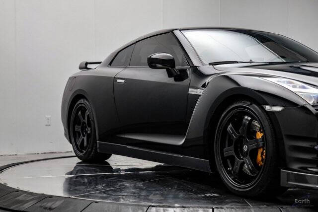 2013 Nissan GT-R Premium