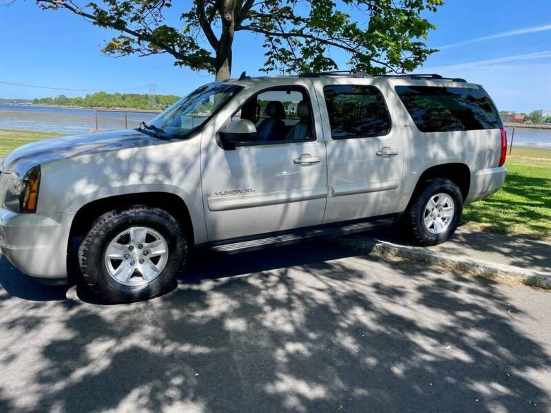 2009 GMC Yukon XL for sale at Motorcycle Supply Inc Dave Franks Motorcycle sales in Salem MA