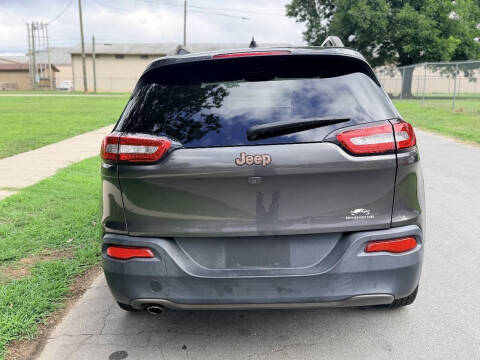2017 Jeep Cherokee Latitude