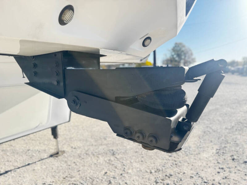 2014 Keystone RV Voltage