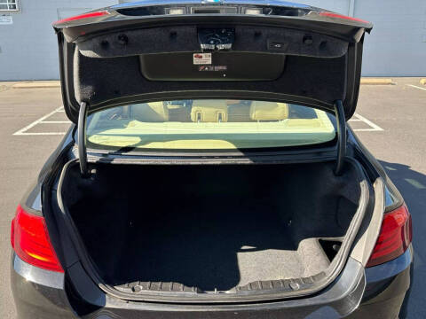 2012 BMW 5 Series 528i xDrive