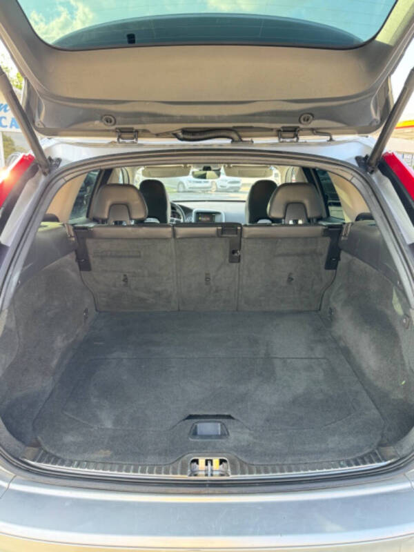 2016 Volvo XC60 T5 Drive-E Premier