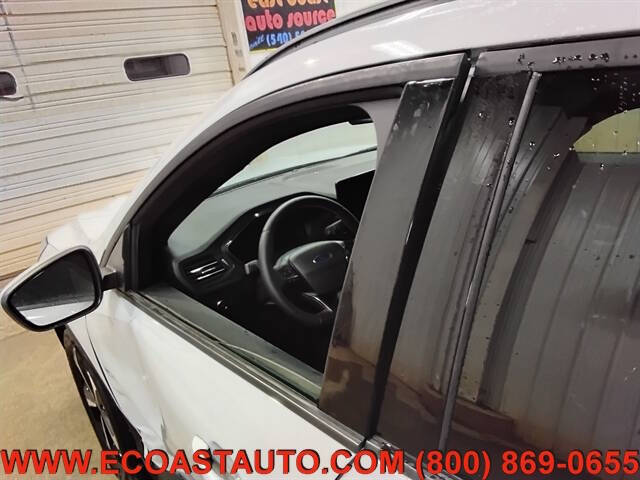 2025 Ford Escape ST-Line Select