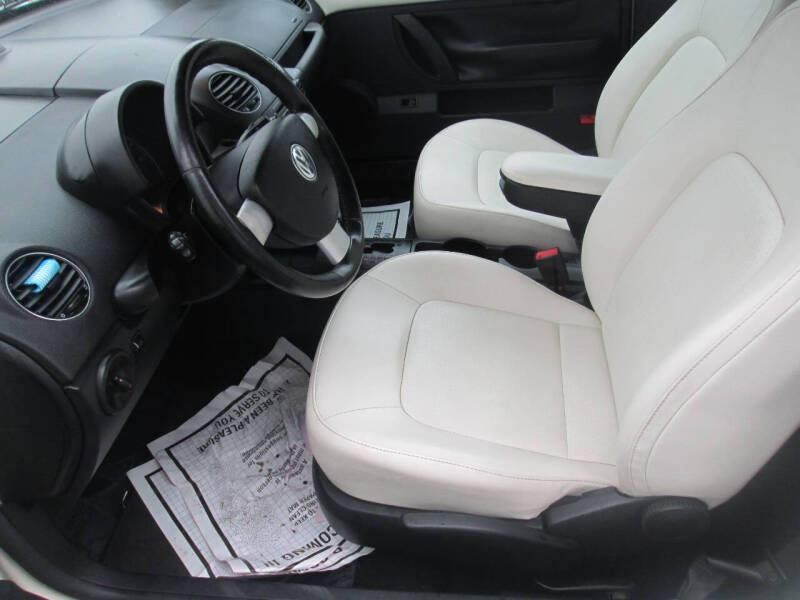 2007 Volkswagen New Beetle Convertible Triple White PZEV