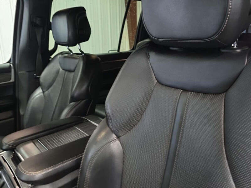 2023 Jeep Wagoneer L Series II