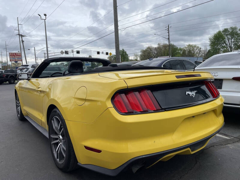 2017 Ford Mustang EcoBoost Premium
