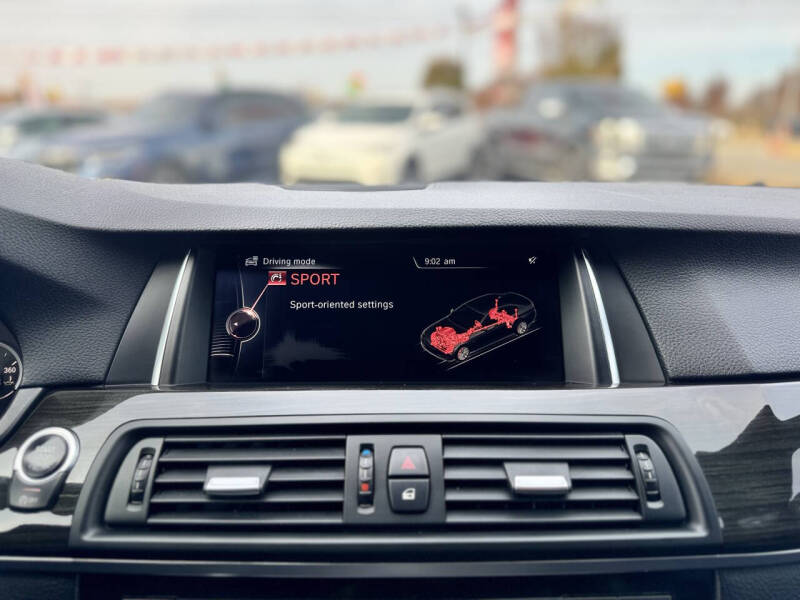 2016 BMW 5 Series 535i