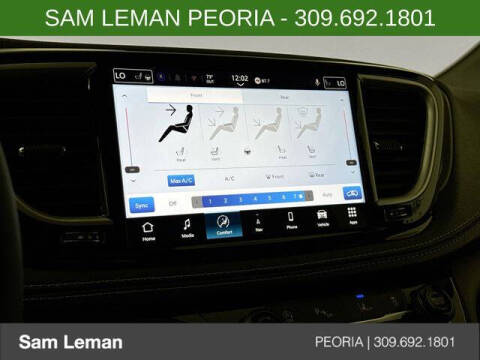 2027 Chrysler Pacifica Limited