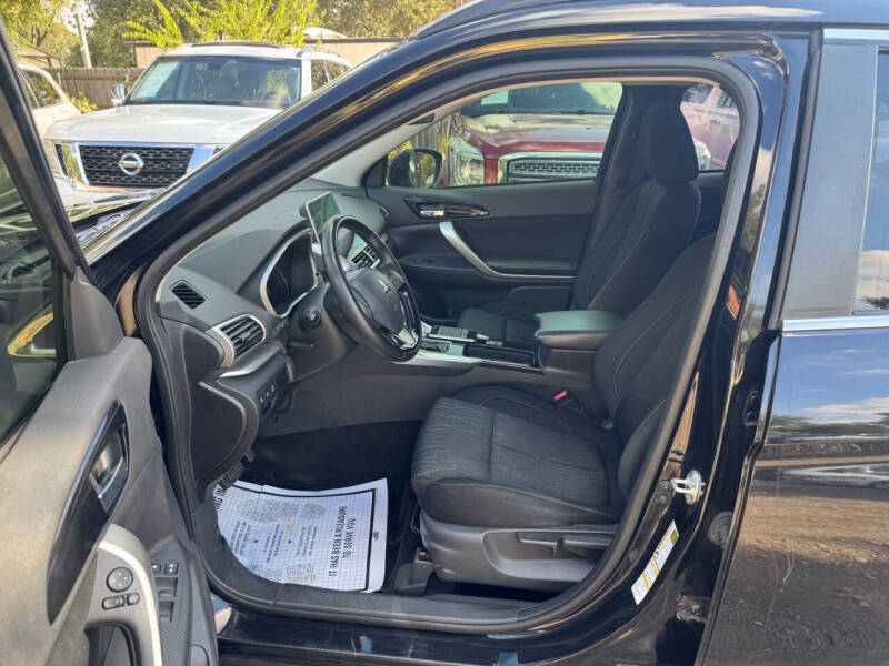 2020 Mitsubishi Eclipse Cross SE