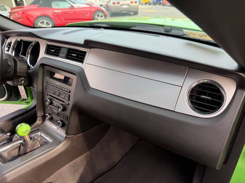 2013 Ford Mustang GT Premium