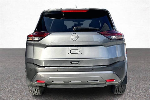 2022 Nissan Rogue SL