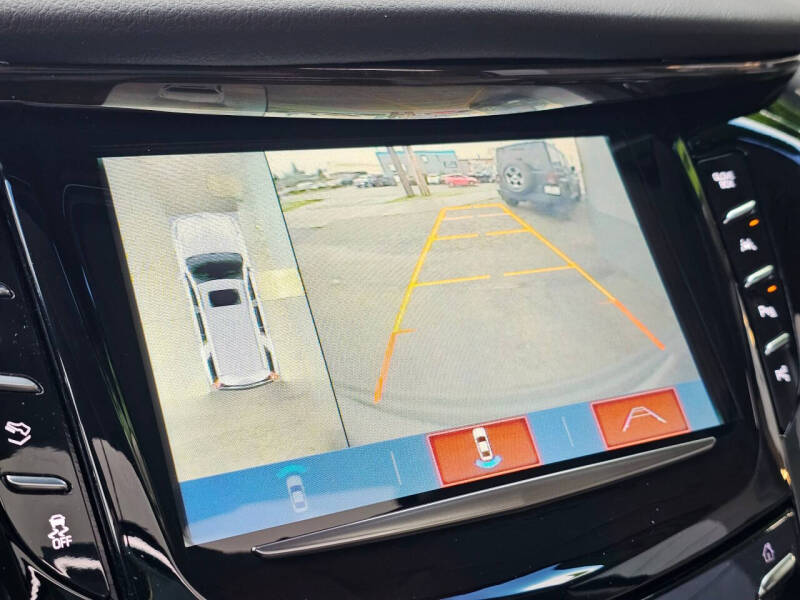 2018 Cadillac Escalade ESV Premium Luxury