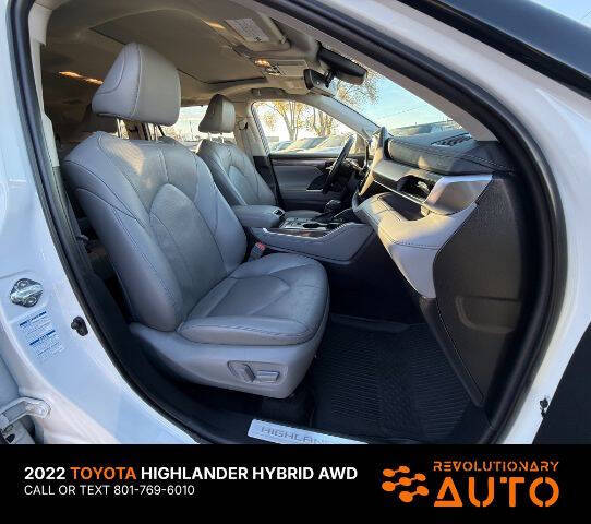 2022 Toyota Highlander Hybrid Limited