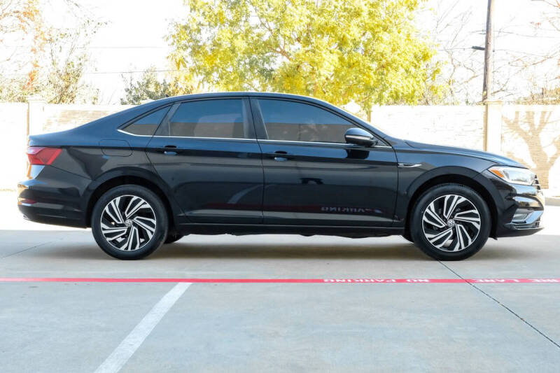 2021 Volkswagen Jetta SEL Premium