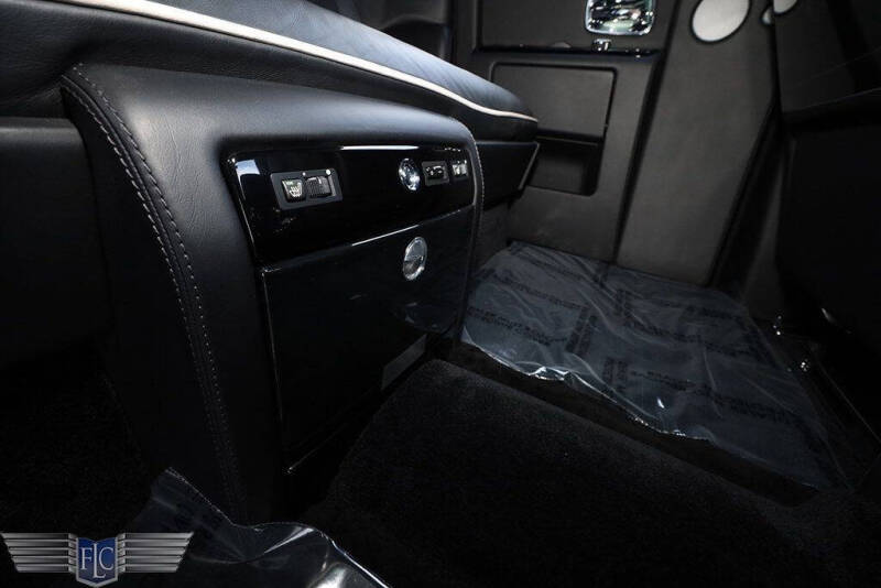 2016 Rolls-Royce Phantom