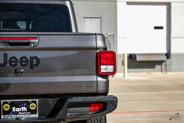 2024 Jeep Gladiator Sport